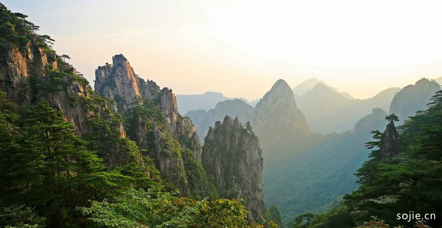 黄山旅游景点介绍黄山市十大必去旅游景点